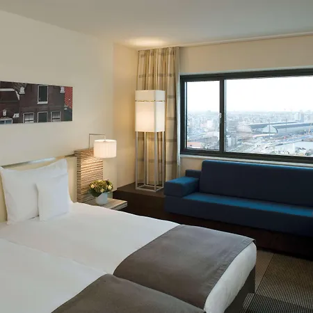 Hotell Mövenpick Centre