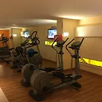 モーベンピック シティ センター ホテル 4*
