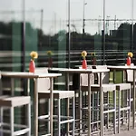 ホテル モーベンピック シティ センター 4*
