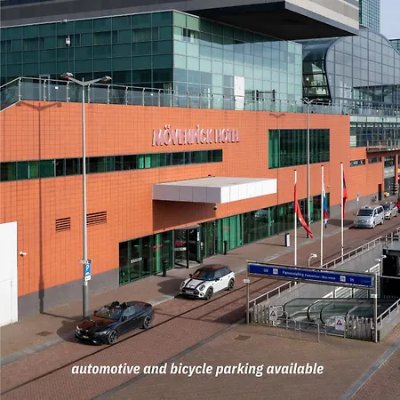 Hotel Moevenpick Centre 4*