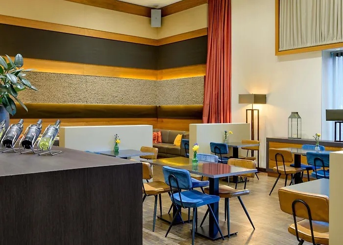 Moevenpick Centre 4* Amsterdam