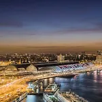 Отель Moevenpick Centre Амстердам