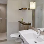 Moevenpick Centre 4*