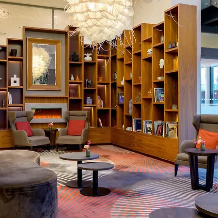 Hotel Moevenpick Centre