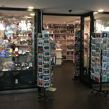 Moevenpick Centre Szálloda 4*