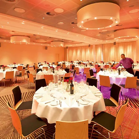 Moevenpick Centre
