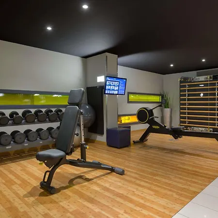 Moevenpick Centre Szálloda 4*
