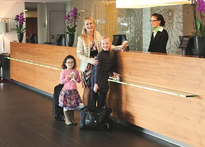 Mövenpick Centre Hotel 4*