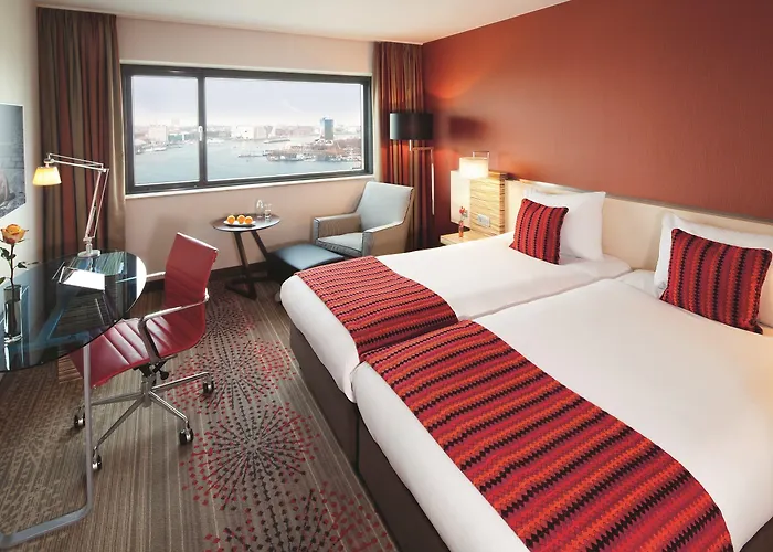 Moevenpick Centre 4* אמסטרדם