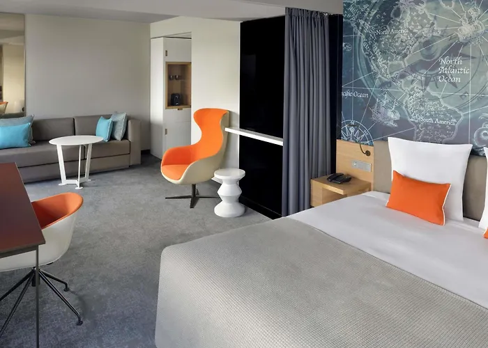 Mövenpick Centre 4* Amsterdam