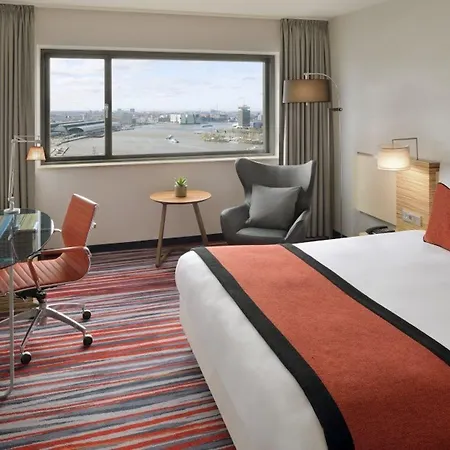 Hotel Moevenpick Centre