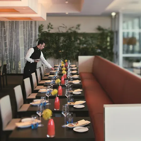 Moevenpick Centre