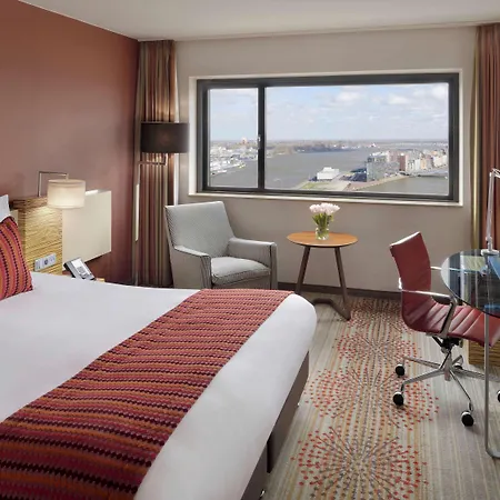 Moevenpick Centre 4* Amsterdam