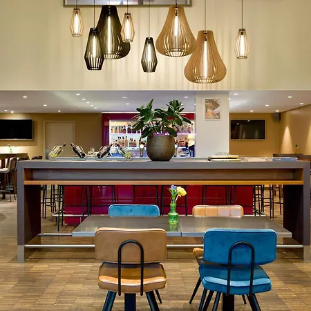 Hotel Moevenpick Centre Ámsterdam