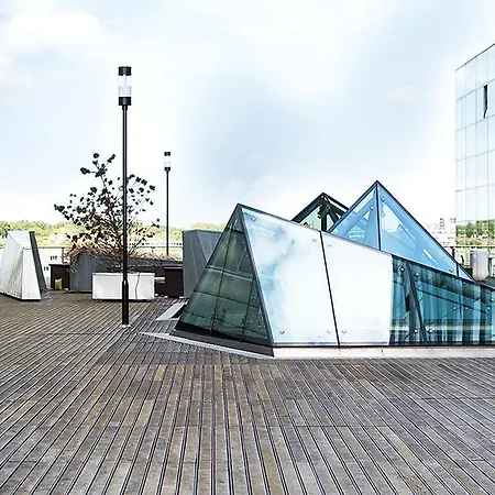 Moevenpick Centre 4*