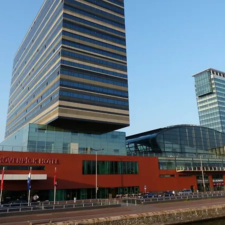 Hotel Moevenpick Centre 4*
