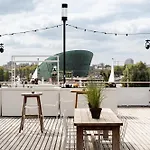 Moevenpick Centre 4*